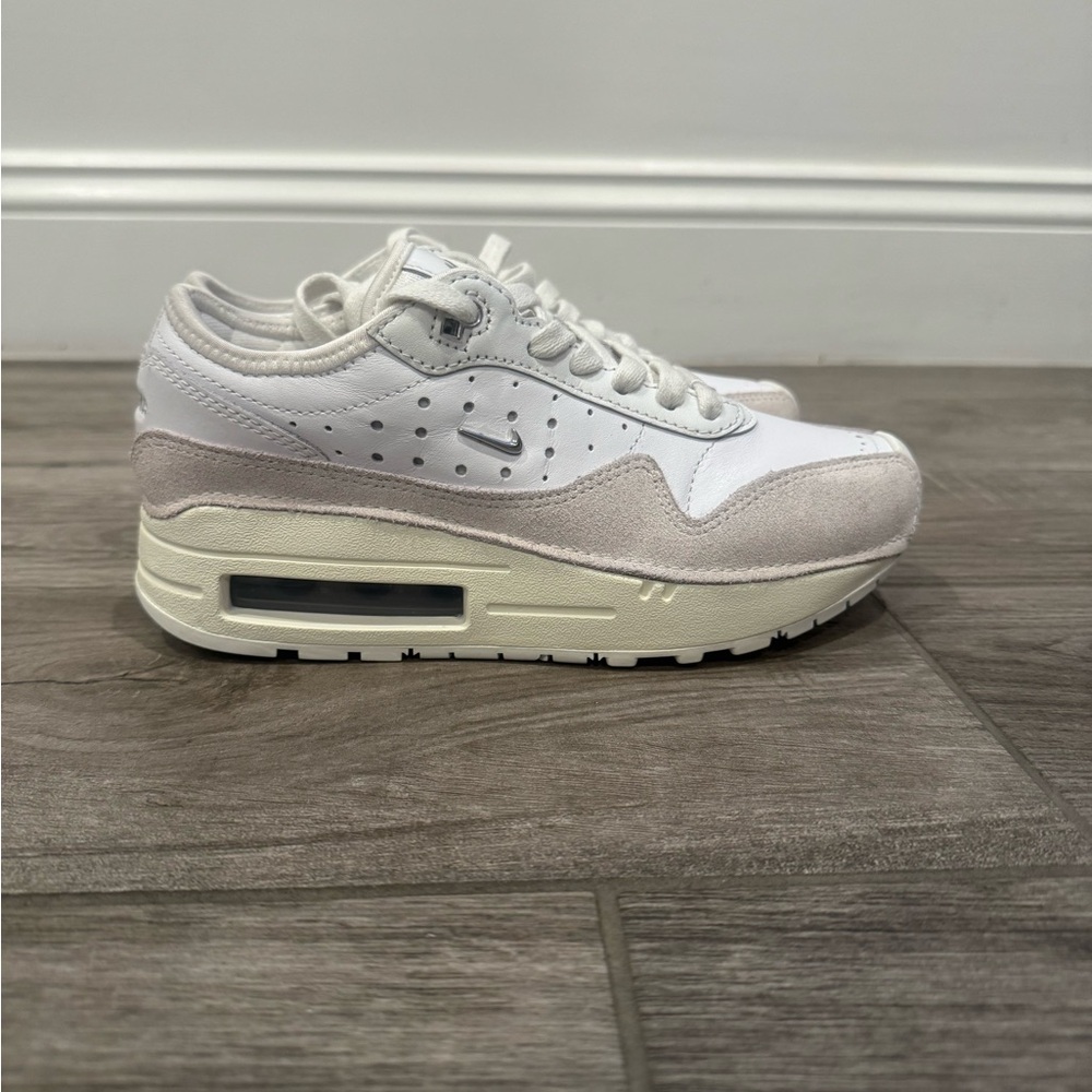 Jacquemus x Nike Air Max 1 ‘86 Big Bubble Summit White HM6690-100 Size 5 Women